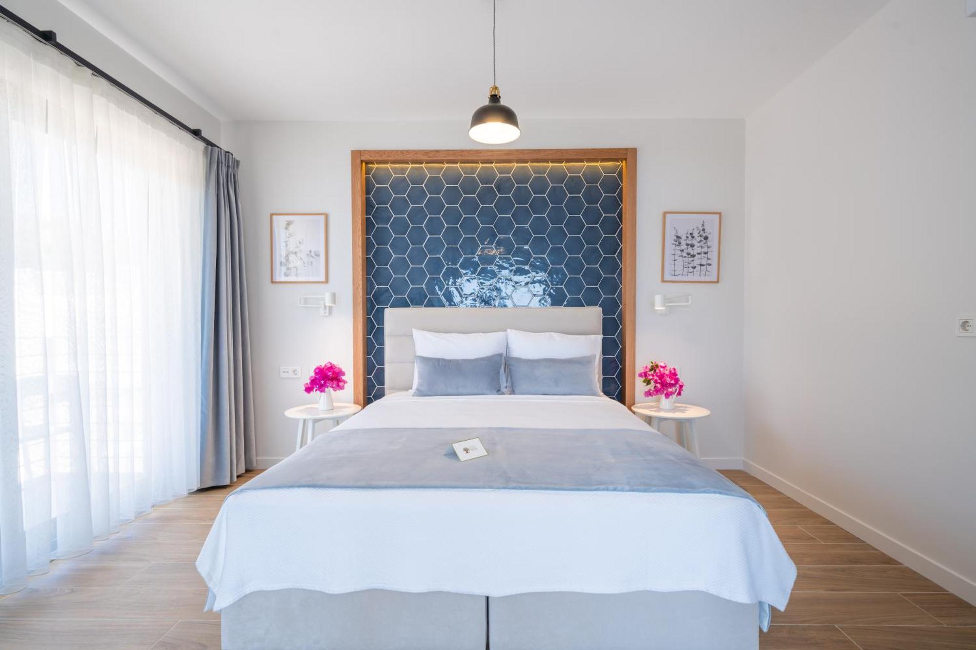 Olea Nova Hotel คาช ภายนอก รูปภาพ